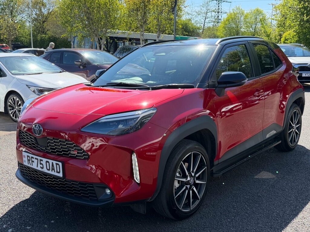 Toyota Yaris Cross 1.5 Hybrid 130 Gr Sport Cvt RF75OAD #4