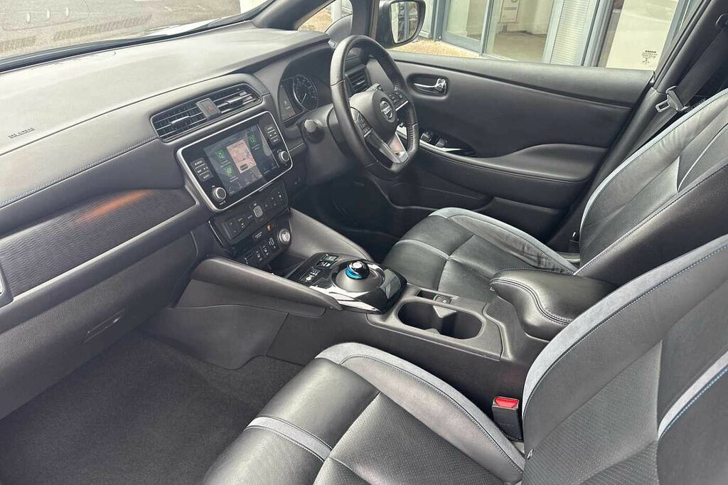 Nissan Leaf 110Kw Tekna 40Kwh VE69WBW Grey #2