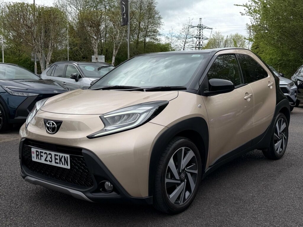 Toyota Aygo X 1.0 Vvt-i Exclusive RF23EKN Beige #4