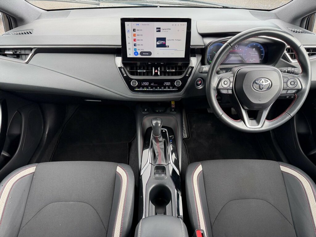 Toyota Corolla 1.8 Hybrid Gr Sport Cvt FD23BMO Black #2