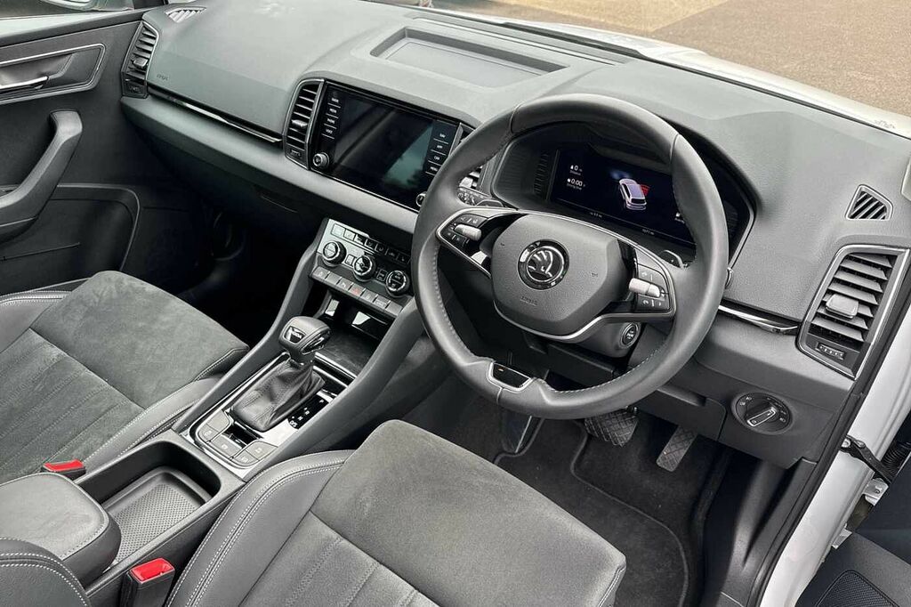 Skoda Karoq 1.5 Tsi Se L Dsg EF74NRY White #6