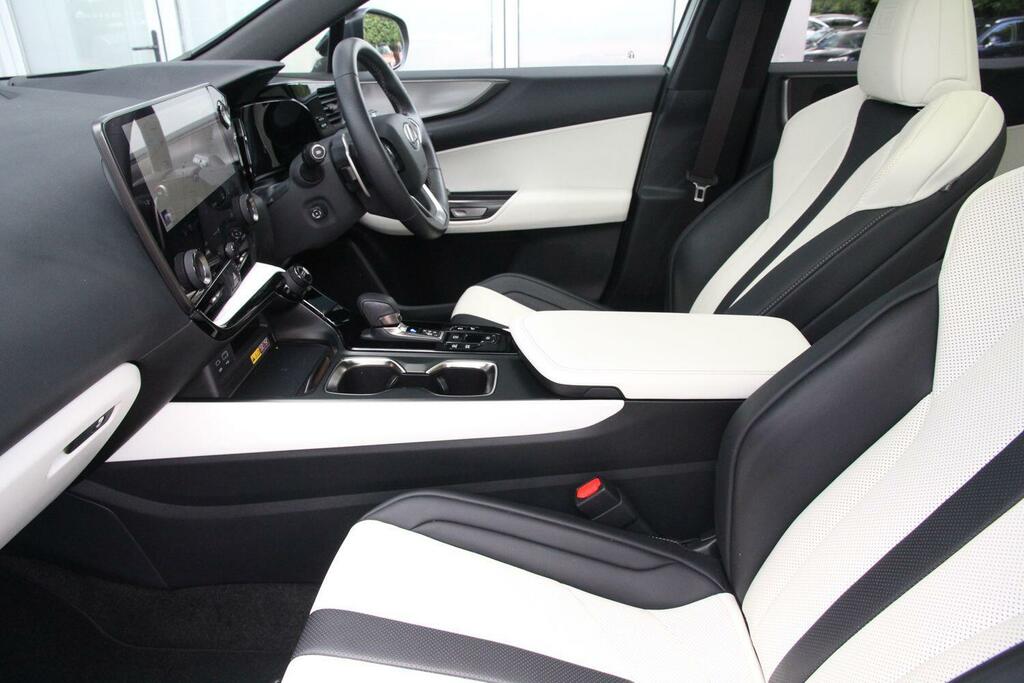 Lexus NX 450H F-sport Takumi Pack Pan Roof WV74ZBY #6