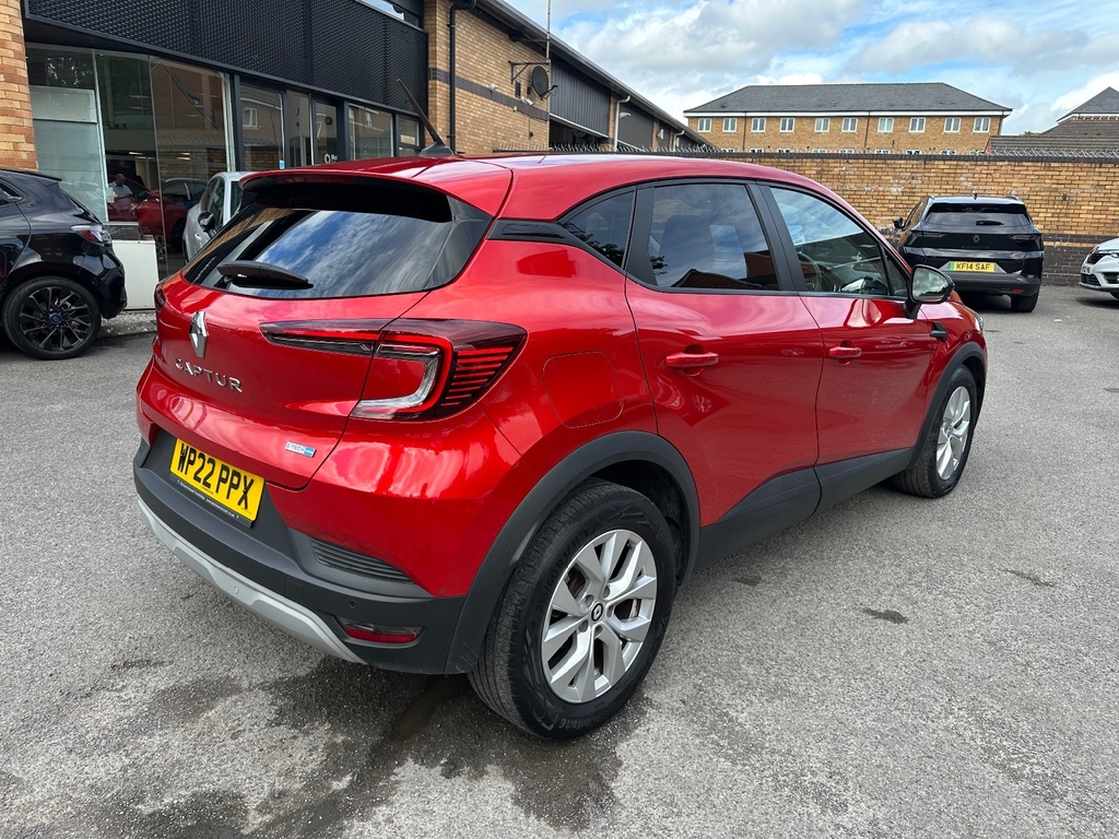 Renault Captur 1.6 E-tech Hybrid 145 Iconic Edition WP22PPX Red #5