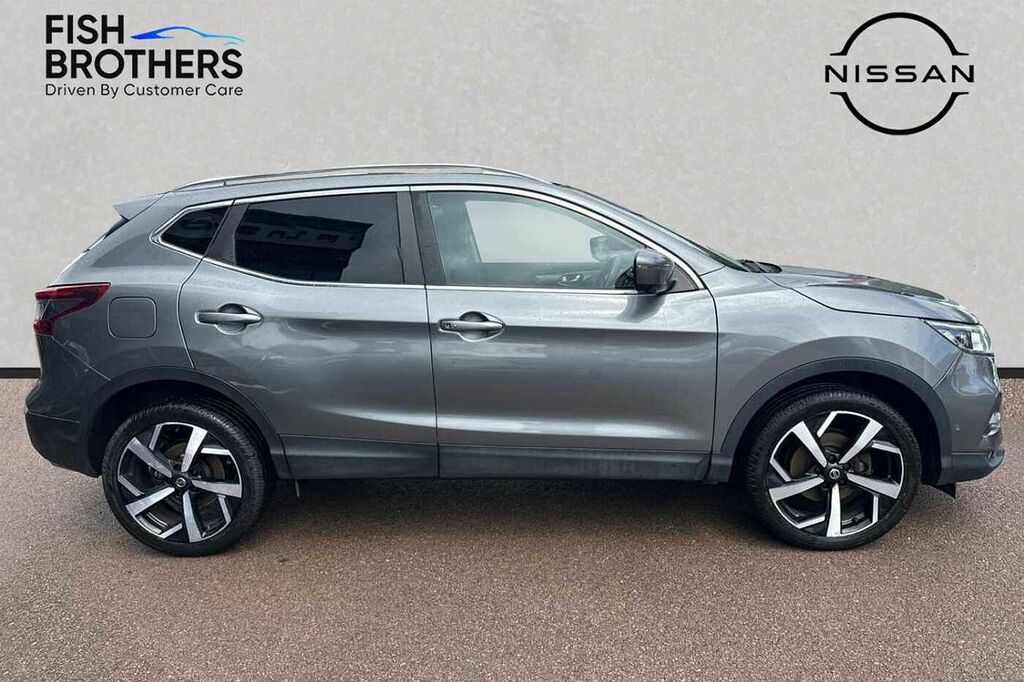 Nissan Qashqai 1.3 Dig-t Tekna VA69UNM Grey #4
