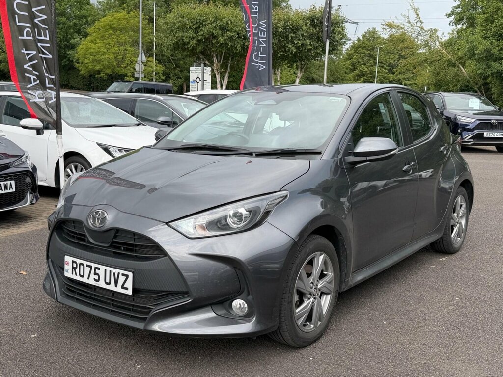 Toyota Yaris 1.5 Hybrid Icon Cvt RO75UVZ Grey #4