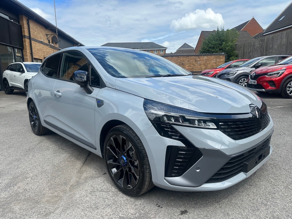 Renault Clio 1.0 Tce 90 Techno Esprit Alpine Grey