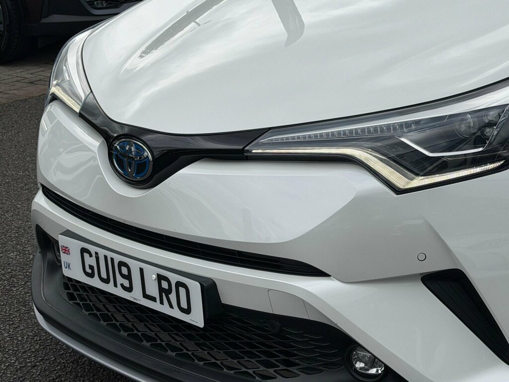 Toyota C-Hr 1.8 Hybrid Dynamic Cvt White #5
