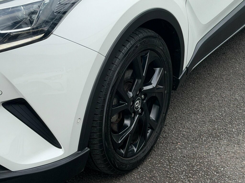 Toyota C-Hr 1.8 Hybrid Dynamic Cvt White #4