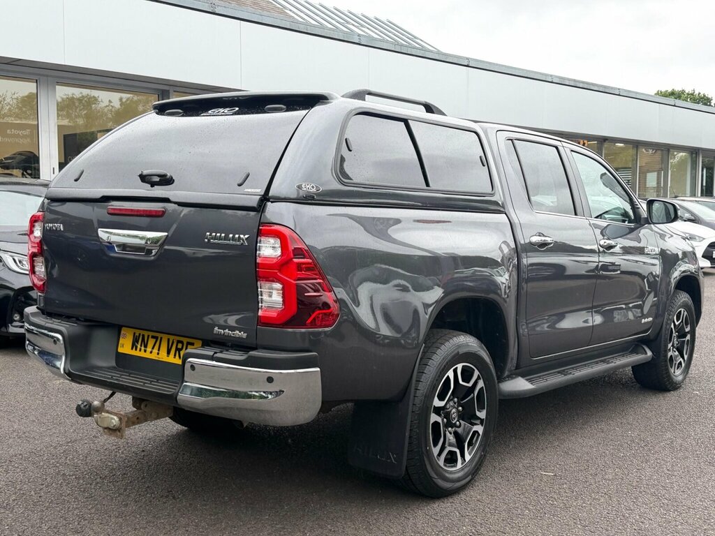 Toyota HILUX Invincible D Cab Pick Up 2.8 D-4d Blue #25