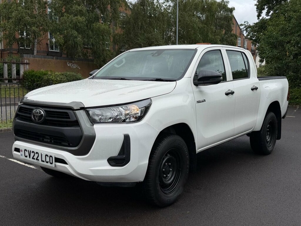 Toyota HILUX Active Dcab Pick Up 2.4 D-4d White #4