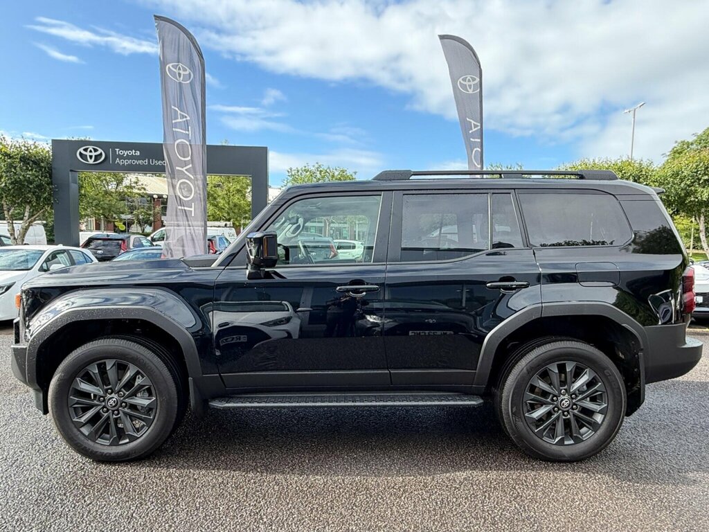 Toyota Land Cruiser 2.8 D-4d 48V 205 Invincible Pan Rf5 St Black #6