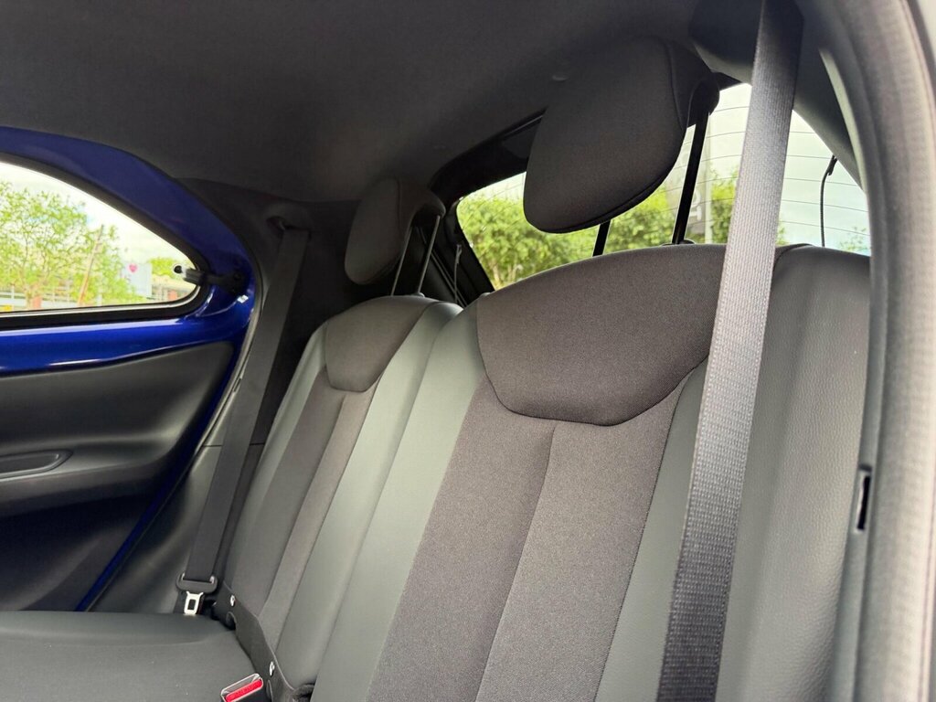 Toyota Aygo X Pure Silver #20
