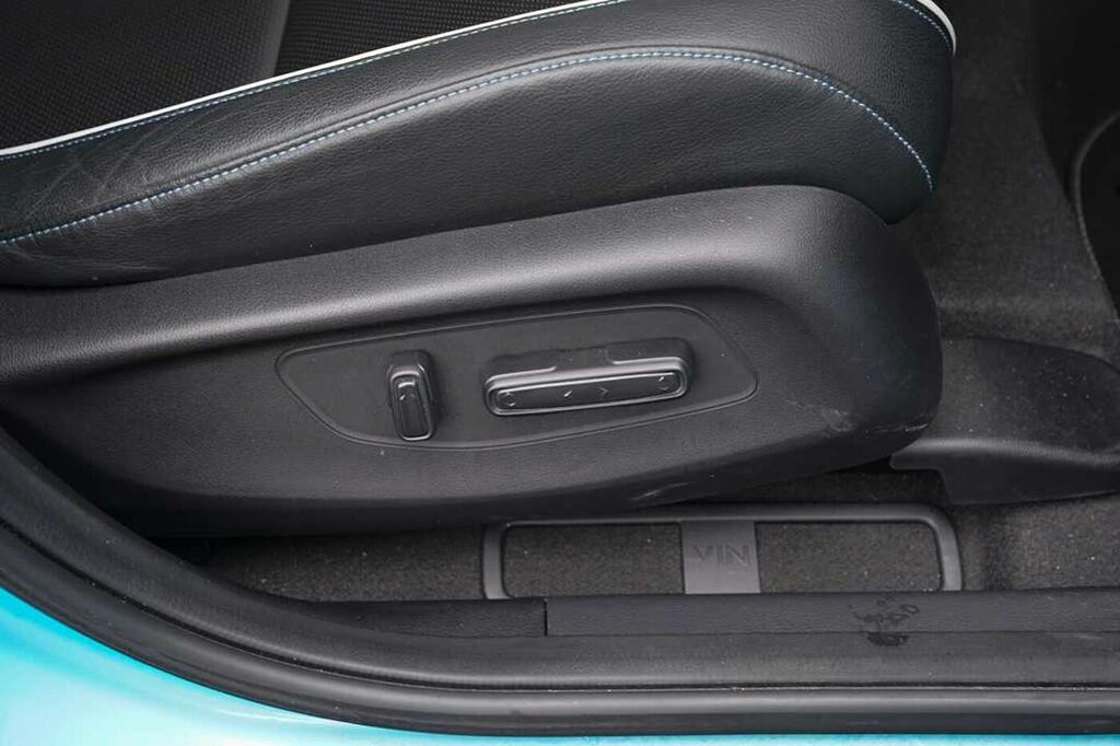 Honda e:Ny1 68.8Kwh Advance White #32