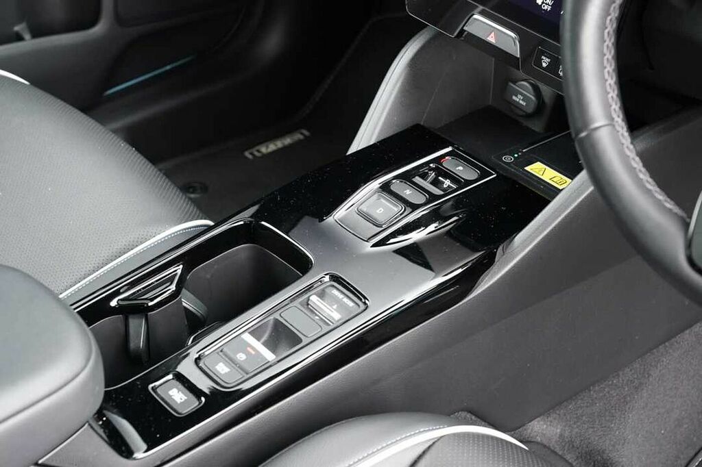 Honda e:Ny1 68.8Kwh Advance White #30