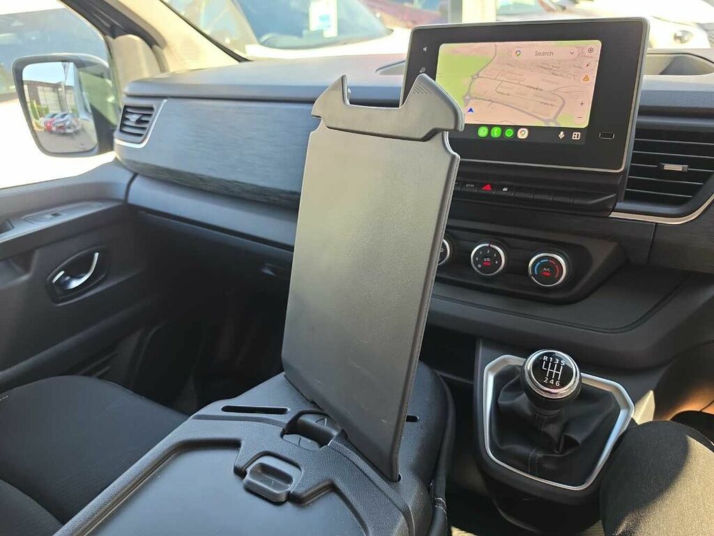 Nissan Primastar 2.0 Tdi 177 Multitronic Grey #42