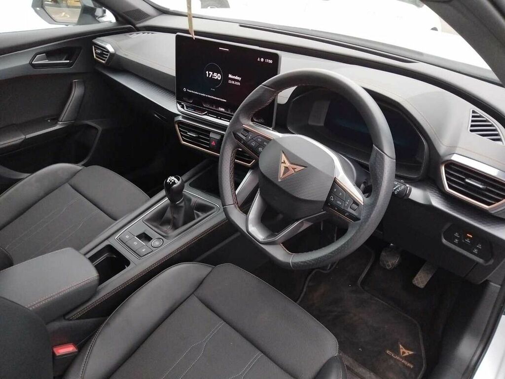 Cupra Formentor 1.5 Tsi 150 V1 KT74MYU White #6