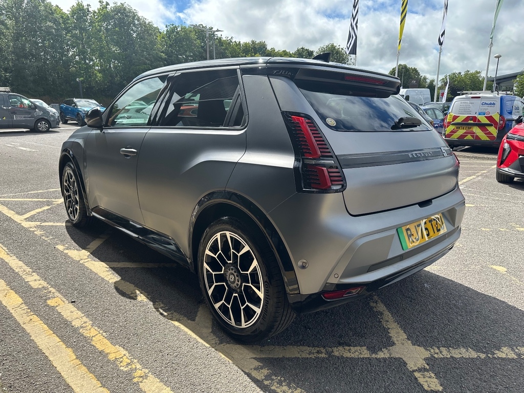 Renault 5 E-Tech 110Kw Roland Garros Comfort Range 52Kwh  #5