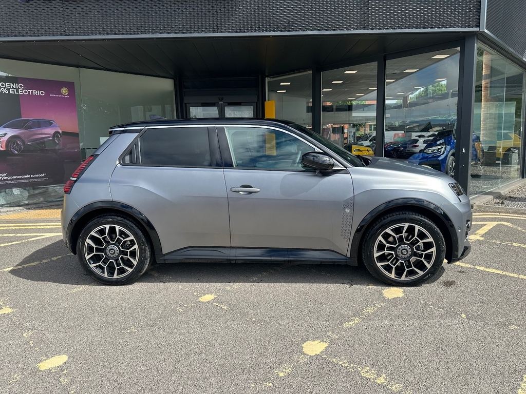 Renault 5 E-Tech 110Kw Roland Garros Comfort Range 52Kwh  #3