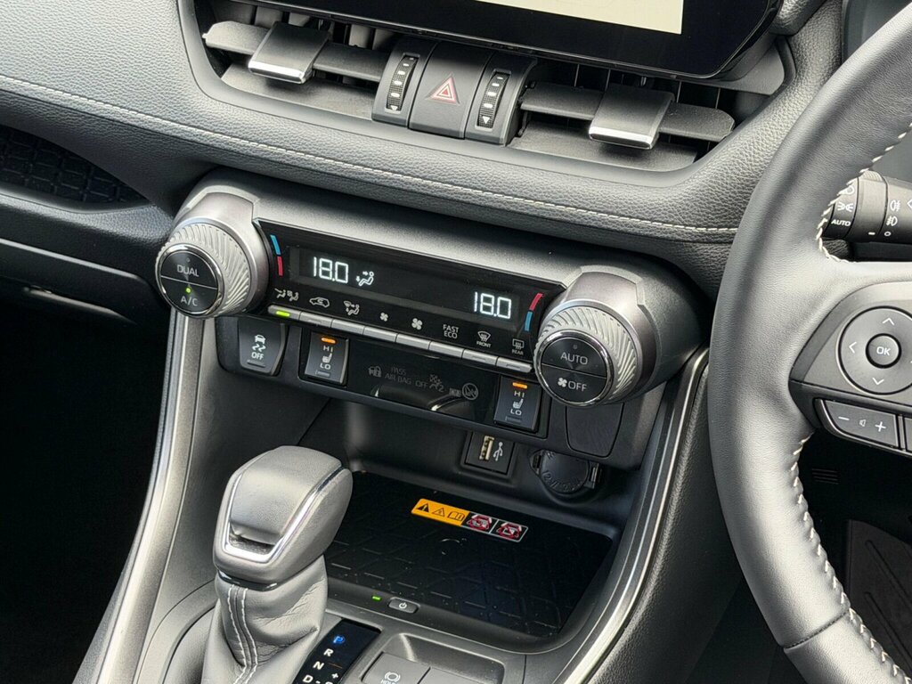 Toyota Rav 4 2.5 Phev Design  #42
