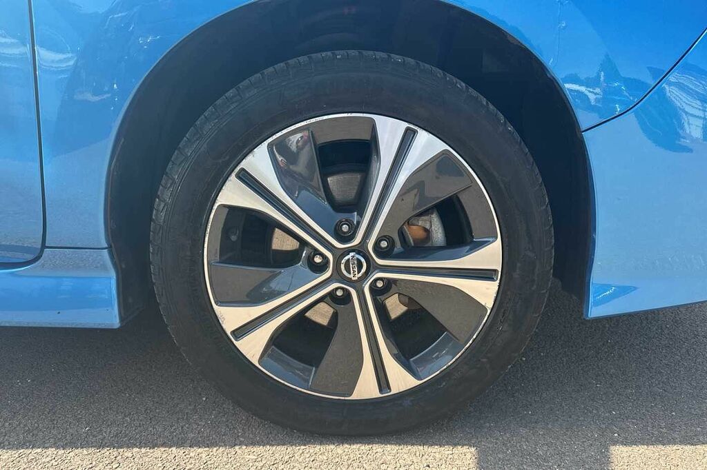 Nissan Leaf 160Kw E Tekna 62Kwh Grey #5