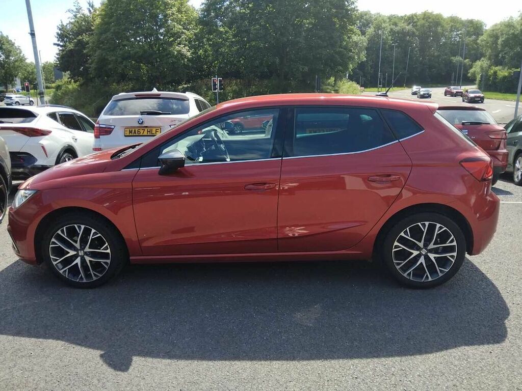 Seat Ibiza 1.0 Tsi 95 Xcellence Red #4