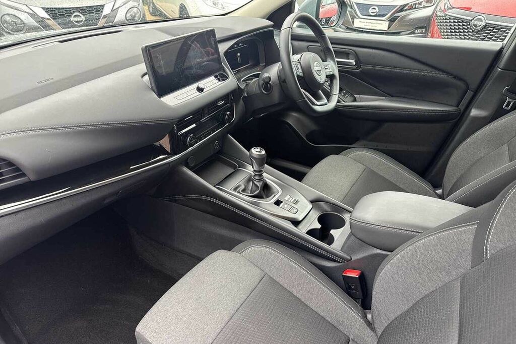 Nissan Qashqai 1.3 Dig-t Mh N-connecta Grey #2