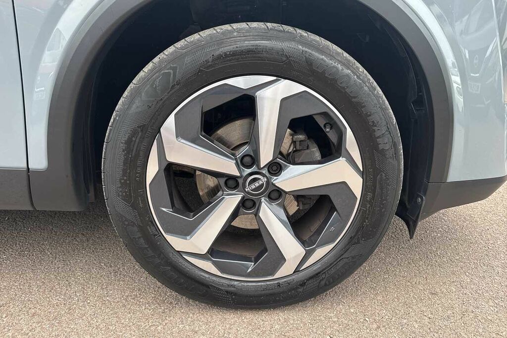 Nissan Qashqai 1.3 Dig-t Mh N-connecta Grey #5