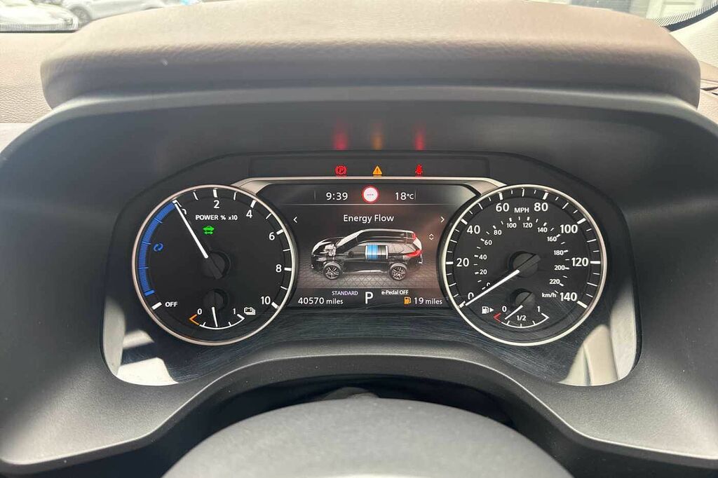 Nissan X-Trail Tekna Grey #38