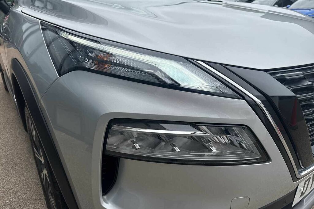 Nissan X-Trail Tekna Grey #18