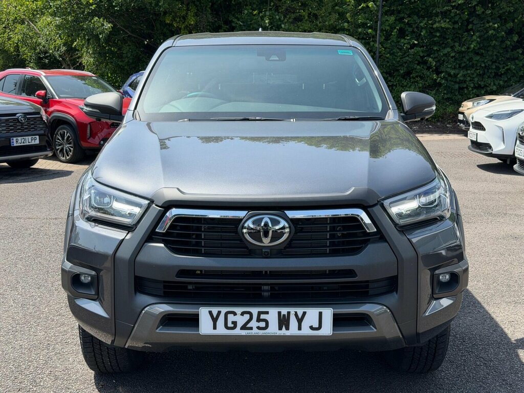 Toyota HILUX Invincible X Dcab Pick Up 2.8 D 48V YG25WYJ Grey #3