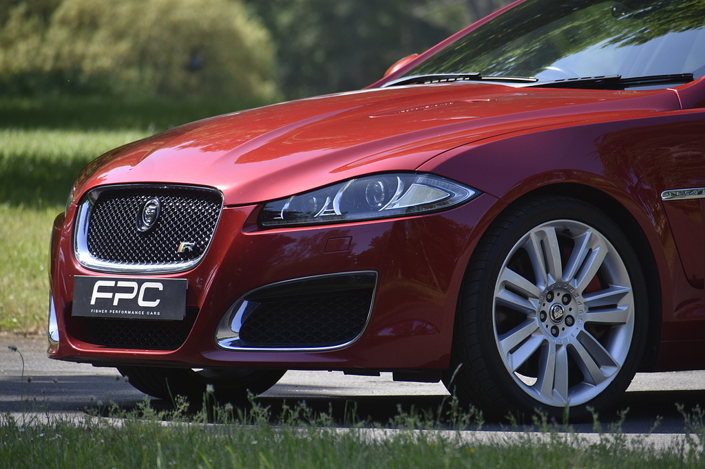 Jaguar XF 2.2D Premium Luxury Black #7