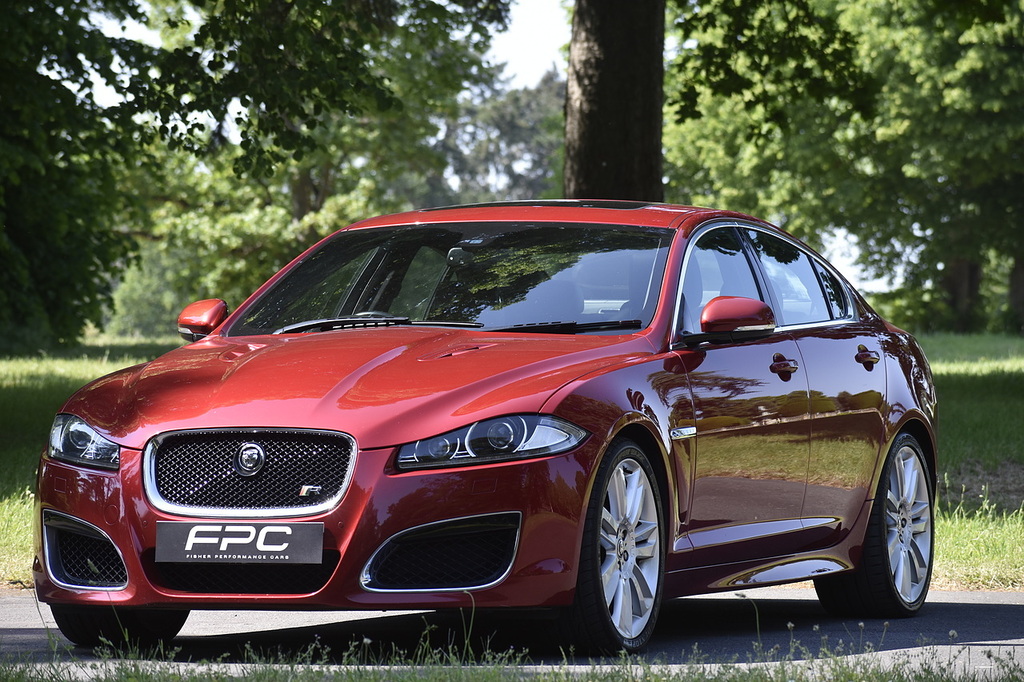 Jaguar XF 2.2D Premium Luxury Black #5