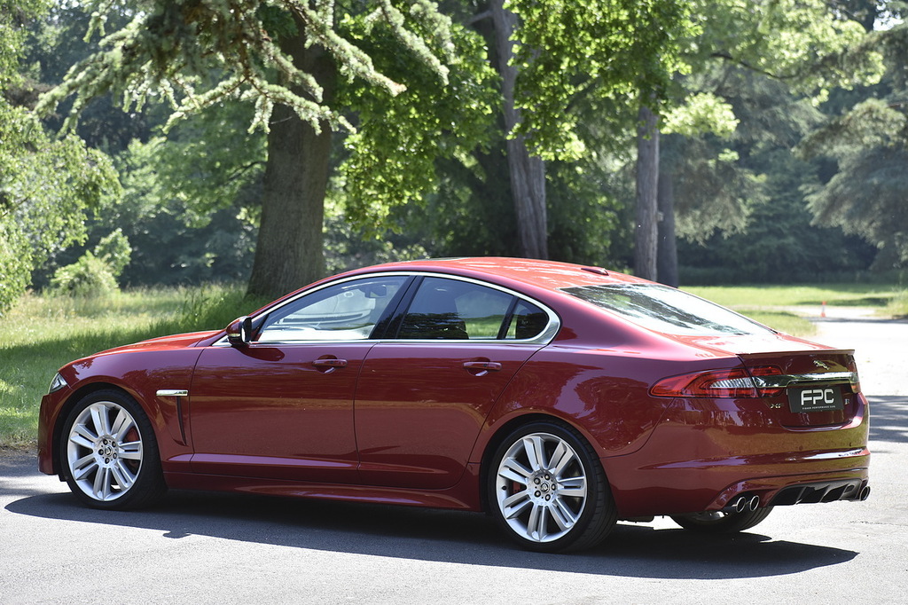 Jaguar XF 2.2D Premium Luxury Black #13