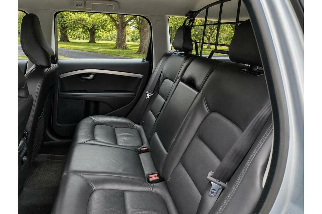 Volvo XC70 Xc70 Se Nav D4 Blue #13