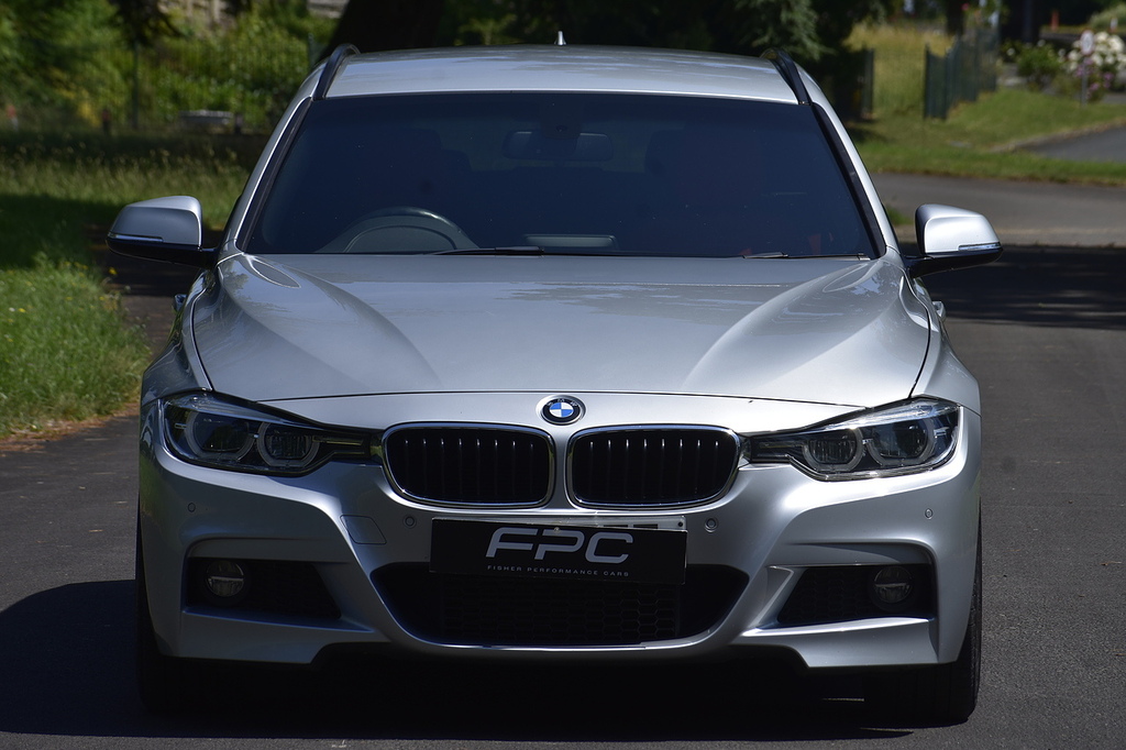 BMW 3 Series Estate DU17TZT Silver #2