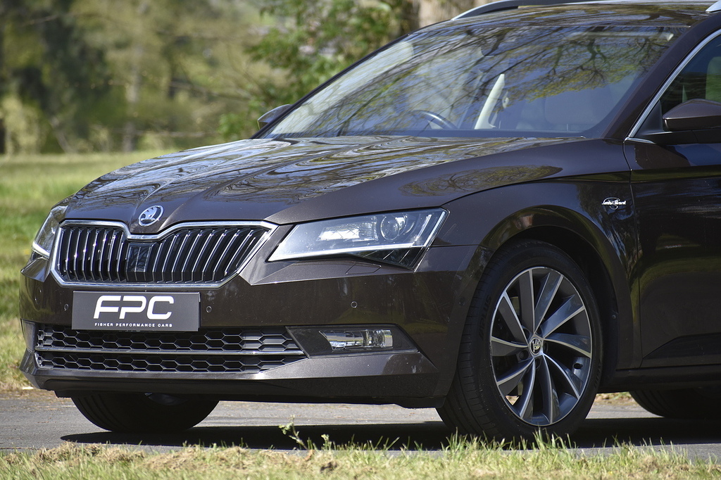 Skoda Superb Estate Brown #6
