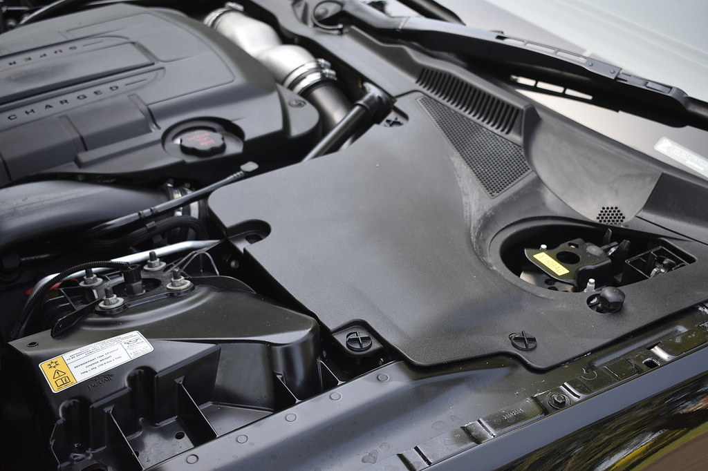 Jaguar XKR-S 4.2 V8 Euro 4 Black #66