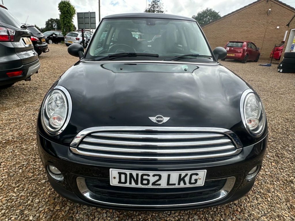 Mini Hatch 1.6L One D DN62LKG Black #2