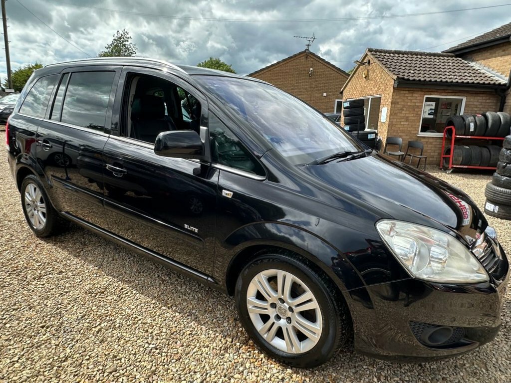 Vauxhall Zafira 1.7L Elite Black #4