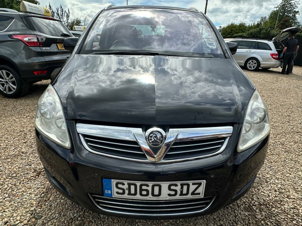 Vauxhall Zafira 1.7L Elite Black #2