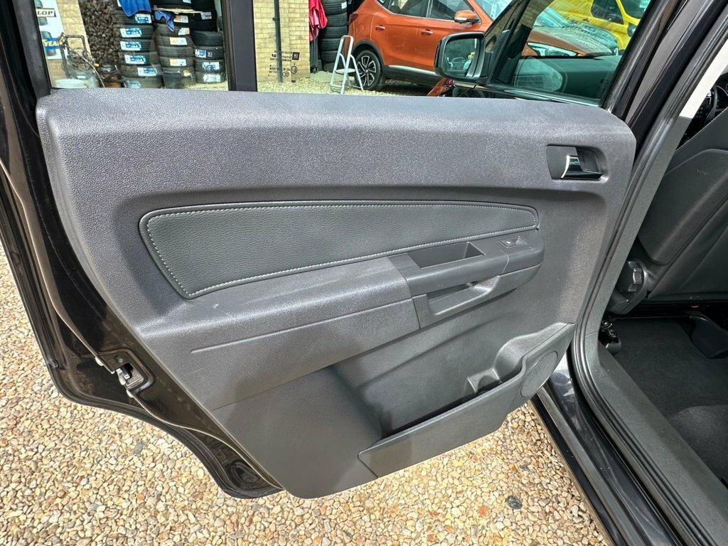 Vauxhall Zafira 1.6I 115 Design 7 Seaters Blue #58