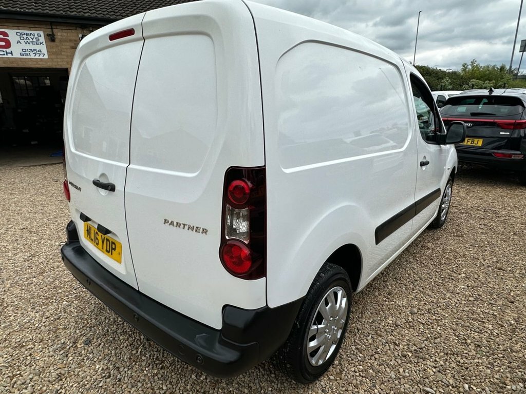 Peugeot Partner 1.6L Professional White #3