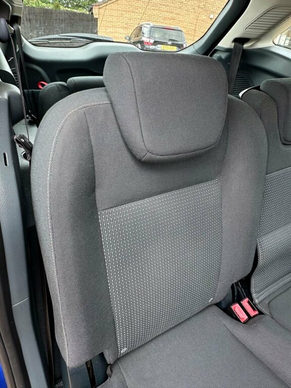 Ford Grand C-Max 2.0 Tdci Titanium Mpv Powershift Euro 5 White #37