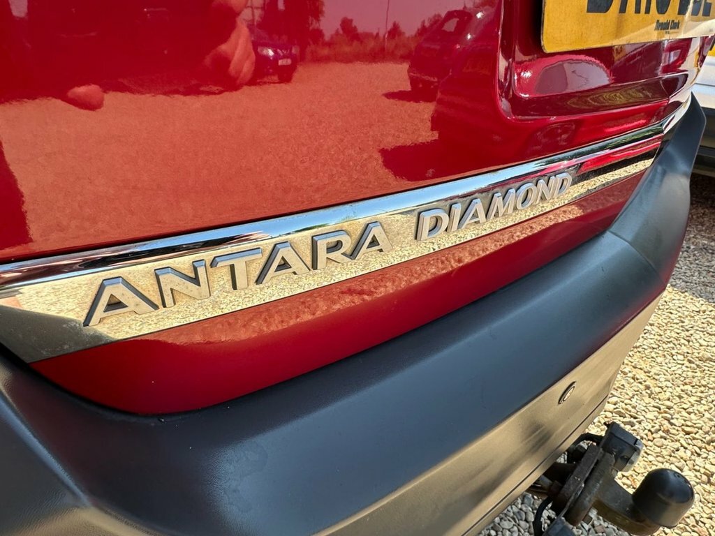 Vauxhall Antara Diamond Cdti Ss White #12
