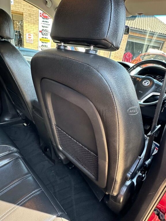 Vauxhall Antara Diamond Cdti Ss White #48