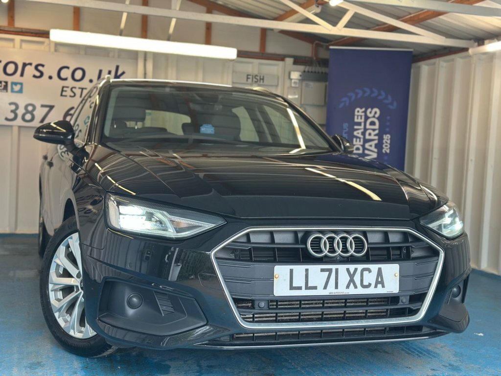 Audi A4 Avant 2L Technik LL71XCA Black #3