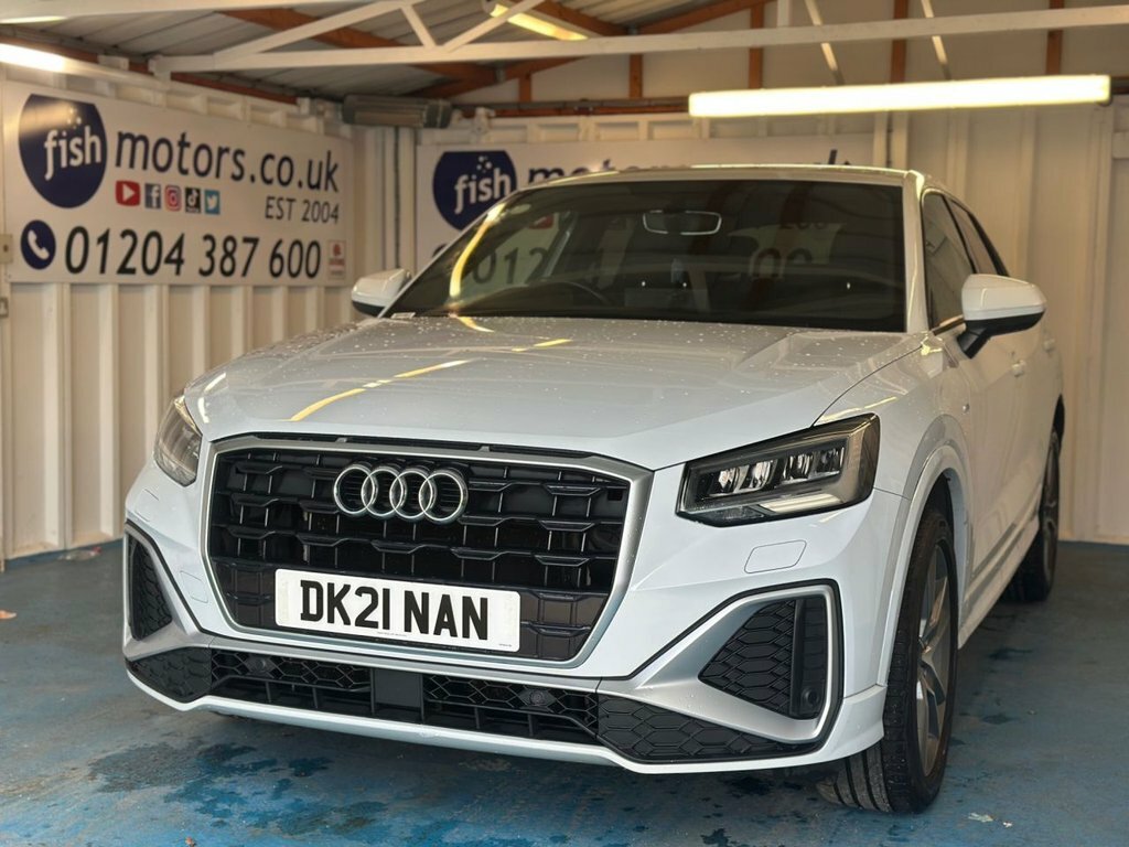 Audi Q2 1.5L S Line DK21NAN White #4
