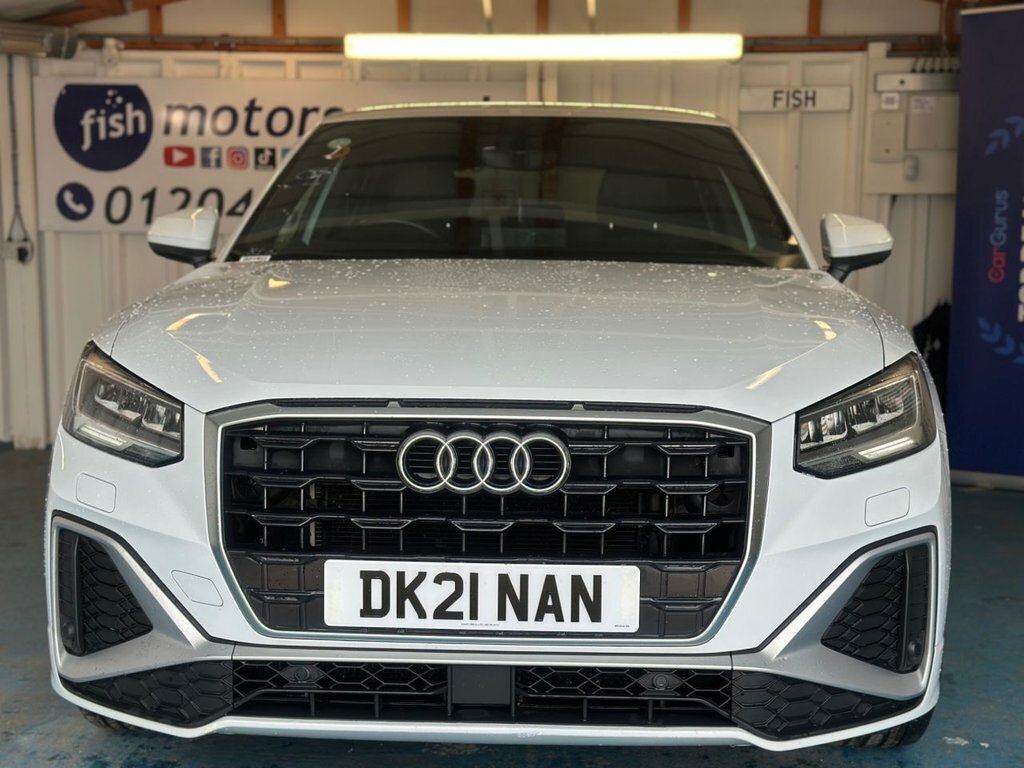Audi Q2 1.5L S Line DK21NAN White #5