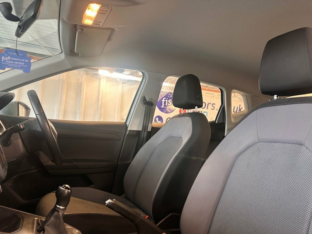 Seat Arona 1L Se Technology YV68VCY Silver #5