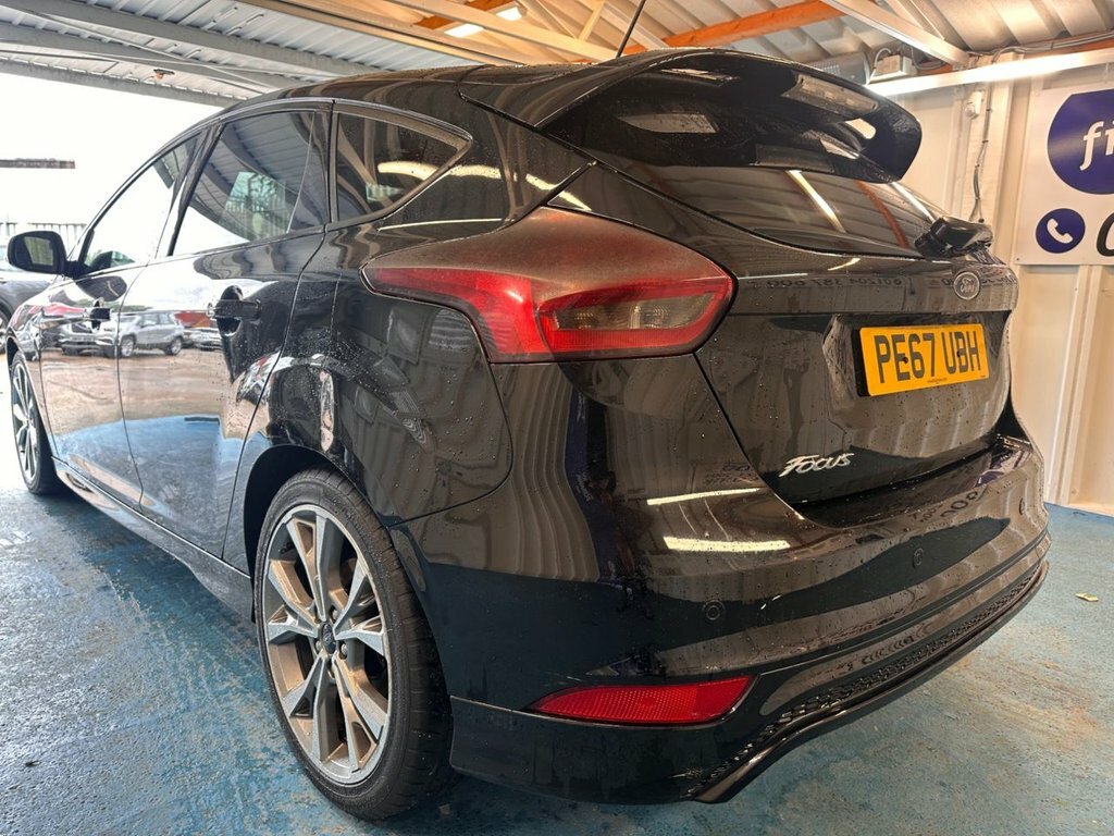Ford Focus 1.5L St-line PE67UBH Black #2
